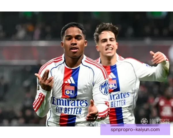 里昂关键球员状态回暖，球队竞争力增强值得关注