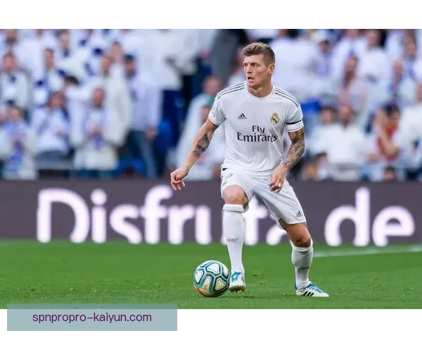 克罗斯传球视野持续提升，助力球队战术执行更加流畅。